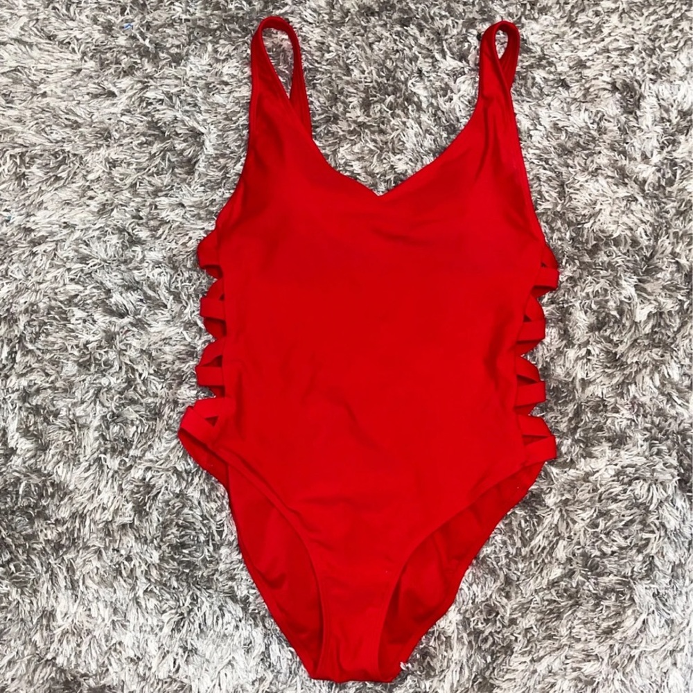 One piece swimsuit
